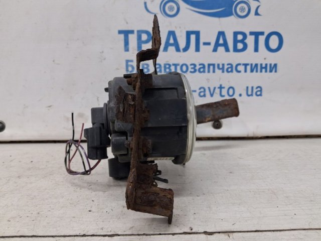MITSUBISHI 8321A097 Противотуманки в наличии Запорожье
