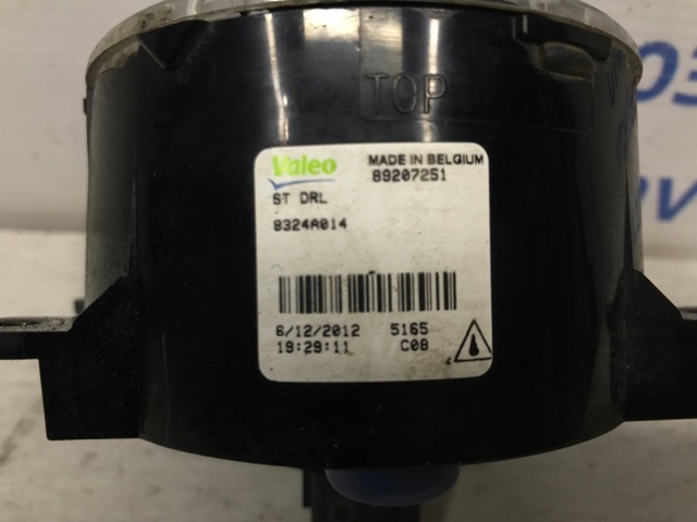 Фара дневного света 8324A014 MITSUBISHI
