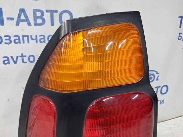 Задний левый стоп 8330A059 MITSUBISHI