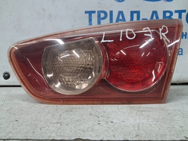Стоп задний 8330A112 MITSUBISHI