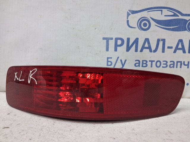 Катафот (отражатель) заднего бампера, правый 8337A014 MITSUBISHI
