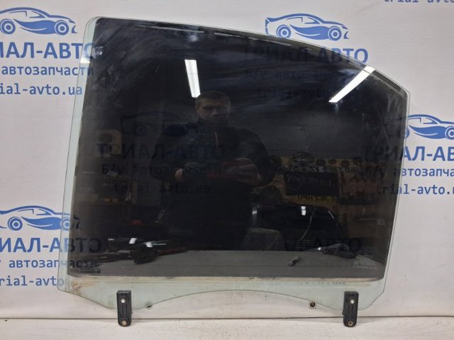 Стекло двери задней левой 834113E010 HYUNDAI