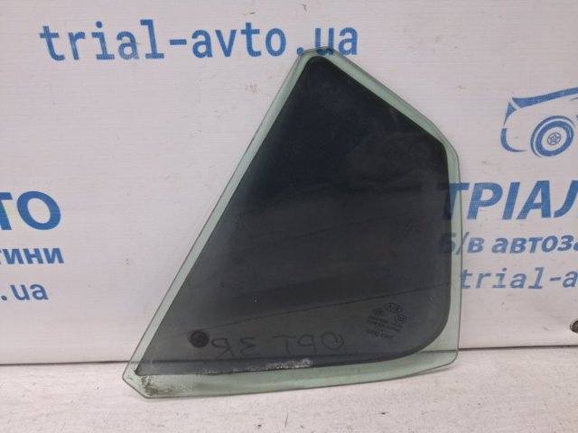 HYUNDAI 834272T010 Стекло-форточка двери задней правой в наличии Хмельницкий