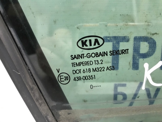 834273U010A HYUNDAI Стекло-форточка двери задней правой купить в Черновцы