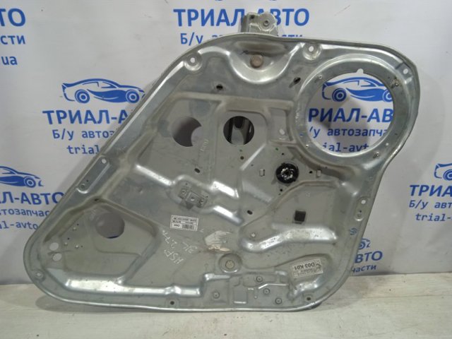 Моторчик стеклоподъемника двери задней, левой 834502B000 HYUNDAI