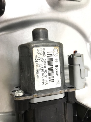 HYUNDAI 834602R000 Механизм стеклоподъемника двери задней правой в наличии Черновцы