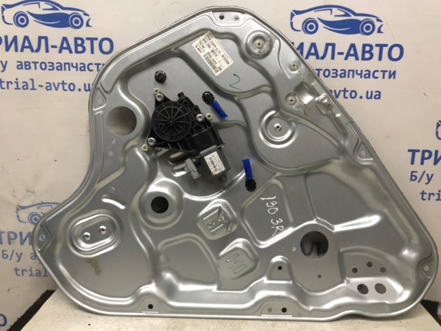 Механизм стеклоподъемника правой задней двери 834602R000 HYUNDAI
