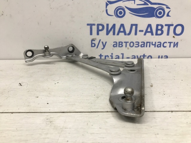 844011MA0A Петля крышки багажника купить Черкассы