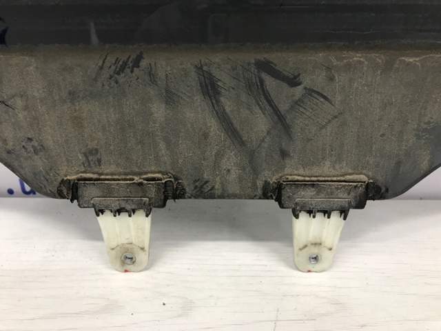 8450365J00 SUZUKI Стекло двери задней правой купить в Каменское