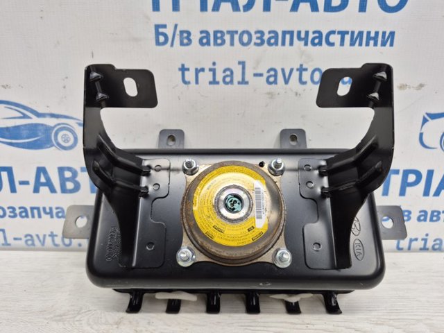 Подушка безопасности (AIRBAG) пассажирская 845302Y000 HYUNDAI