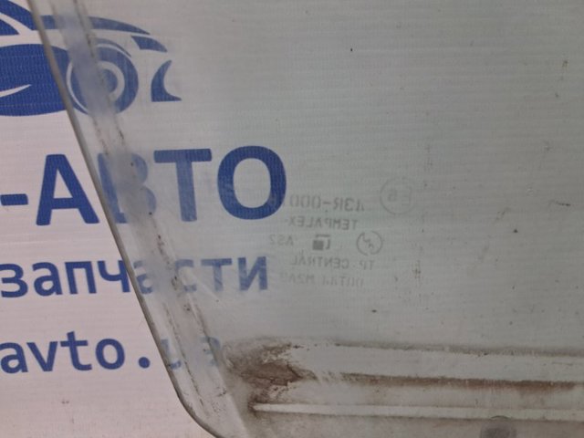 SUZUKI 8453180J00 Стекло двери передней правой в наличии Павлоград