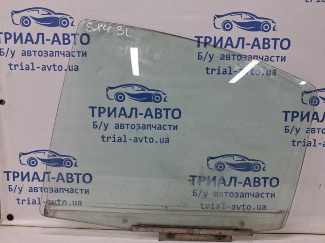Стекло задней двери, левой 8454675KA0 SUZUKI