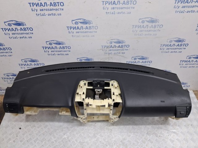 Передняя панель 847103E012WK HYUNDAI