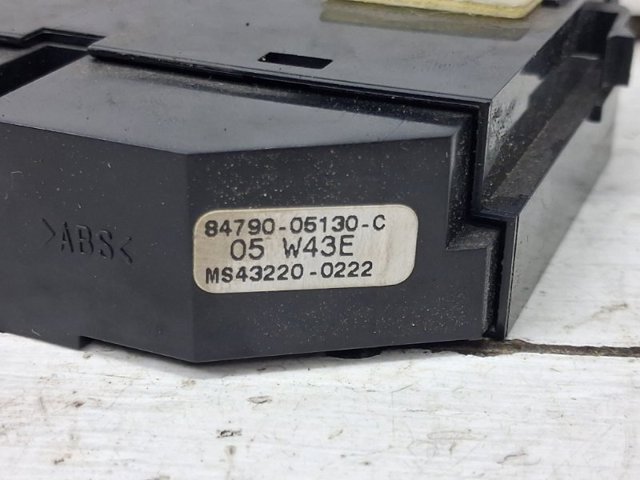 8479005130 TOYOTA Кнопка включения обогрева заднего стекла купить в Черновцы