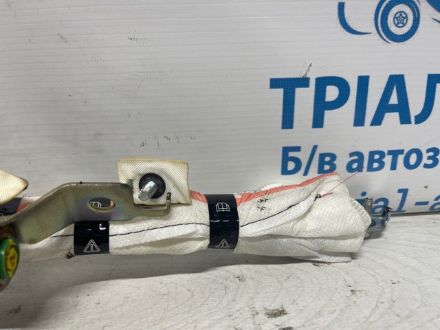 HYUNDAI 850204C000 Шторка боковая, правая в наличии Чернигов