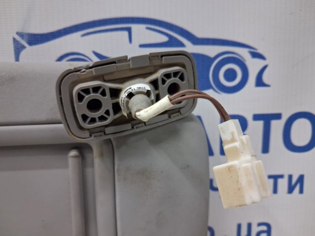 852021H010ED Козырек солнцезащитный купить Ирпень