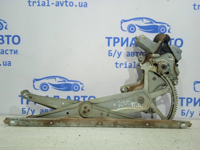 TOYOTA 8571035180 Мотор стеклоподъемника двери передней правой в наличии Ужгород