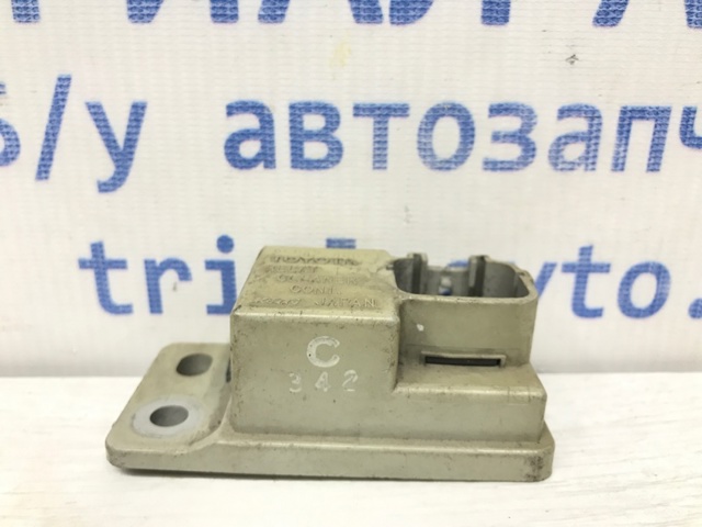 Реле стеклоочистителя 8594248010 TOYOTA