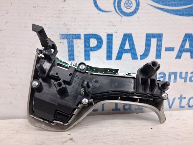 8602A082 MITSUBISHI купить в Павлоград