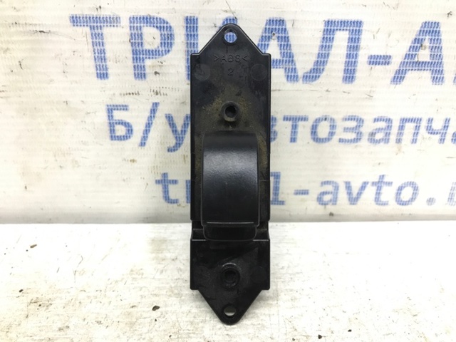MITSUBISHI 8608A067 Кнопочный блок управления стеклоподъемником задний левый в наличии Харьков