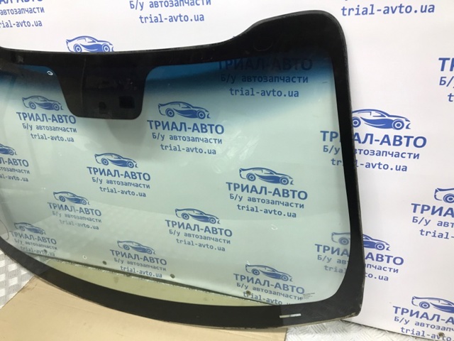 HYUNDAI 861103U030 Лобовое стекло в наличии Ирпень
