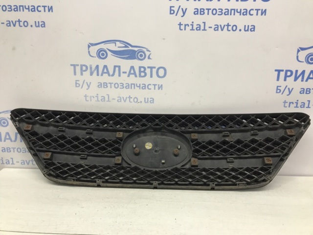 863501H000 Решетка радиатора купить Житомир