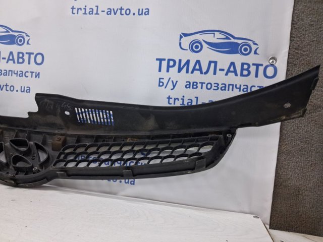 HYUNDAI 863512R000 Решетка радиатора в наличии Николаев