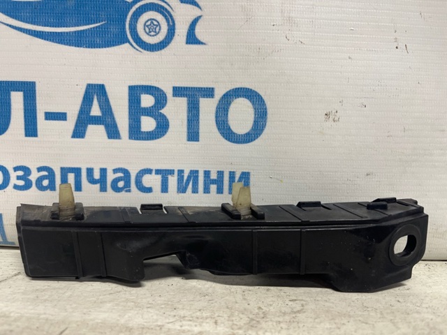 Кронштейн крепления крыла переднего правого, передний 865143S000 HYUNDAI