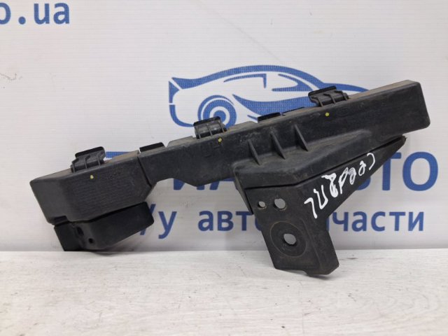 Направляющая переднего бампера, левая 86517A2000 HYUNDAI