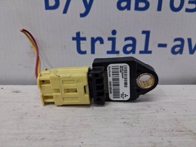 Датчик подушки безопасности 8651A001 MITSUBISHI