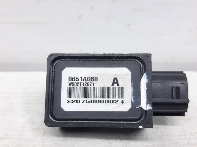 8651A068 MITSUBISHI Датчик удара купить в Украина