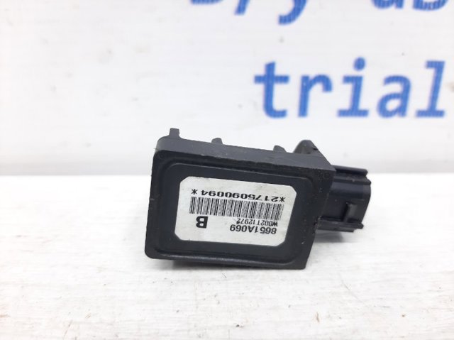 MITSUBISHI 8651A069 Датчик удара в наличии Киев