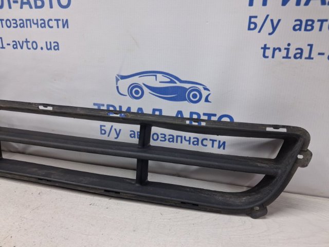 Решетка бампера переднего внутренняя часть 865221H000 HYUNDAI