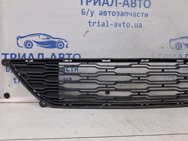 HYUNDAI 865221H500 Решетка бампера переднего центральная в наличии Кривой Рог