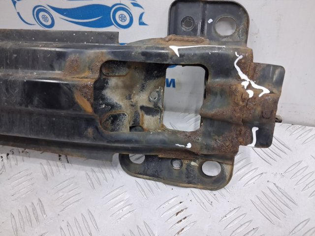 Усилитель переднего бампера  865301H000 HYUNDAI