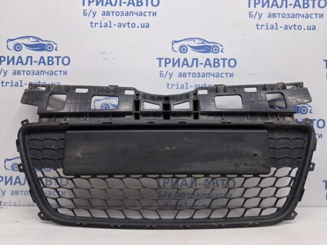 Решетка радиатора 865612L010 HYUNDAI