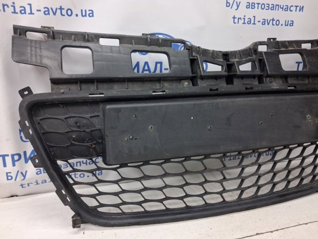 865612R000 HYUNDAI Решетка бампера переднего купить в Киев