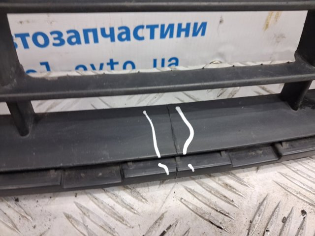 86569F1000 Решетка бампера переднего нижняя купить Львов