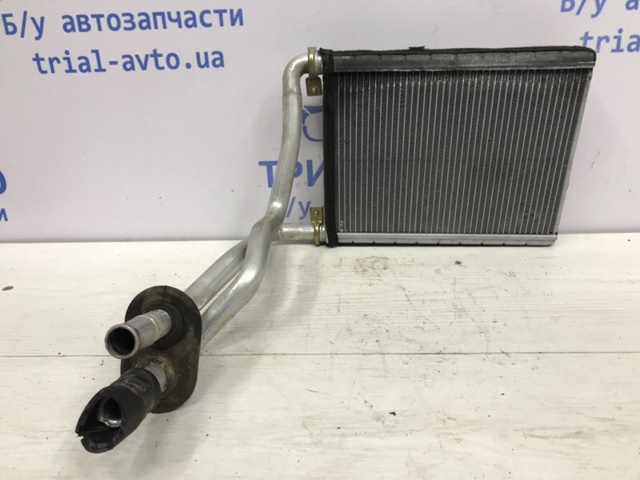 Радиатор печки Тойота Авенсис