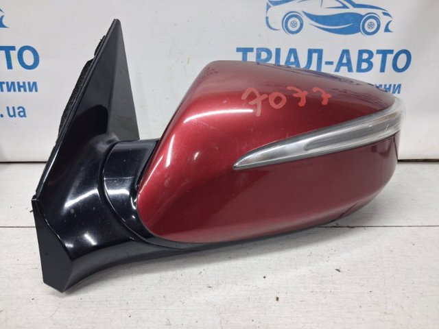 Левое боковое зеркало 876104Z005 HYUNDAI