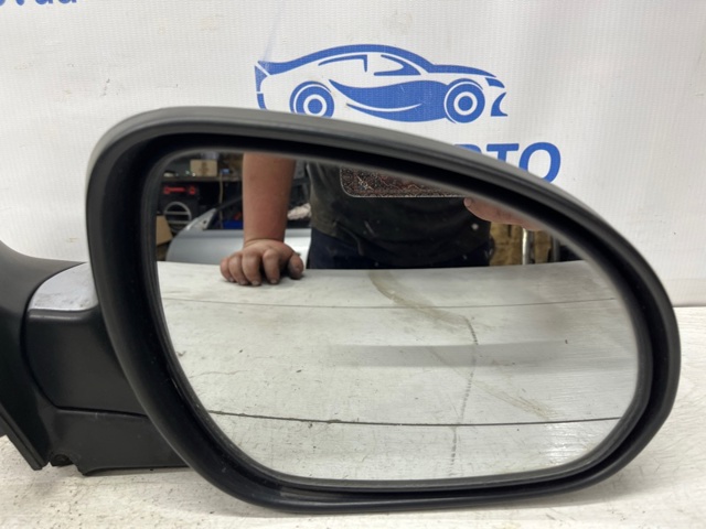 Наружное зеркало правое 876202R400 HYUNDAI