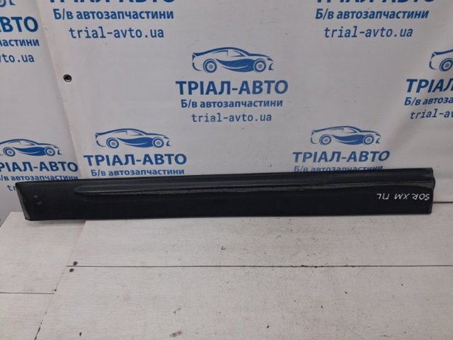 Накладка передней левой двери 877212P000 HYUNDAI