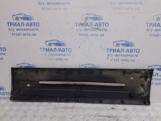877303E500 Накладка двери передней левой купить Черкассы