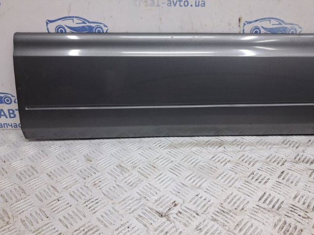 877303E500 Накладка двери передней левой купить Полтава