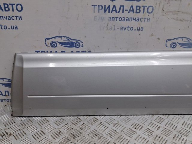 877403E500 HYUNDAI Накладка двери передней правой купить в Одесса