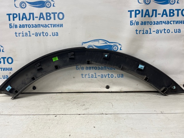 HYUNDAI 877423U000 Накладка крыла заднего правого в наличии Днепр
