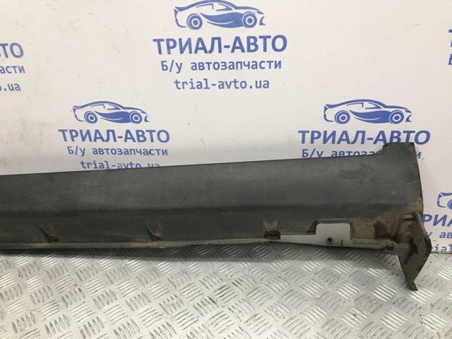 HYUNDAI 877512P000 Накладка (молдинг) порога наружная левая в наличии Чернигов