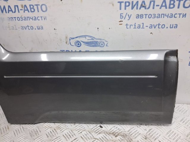 877603E500 Накладка двери задней правой купить Черкассы