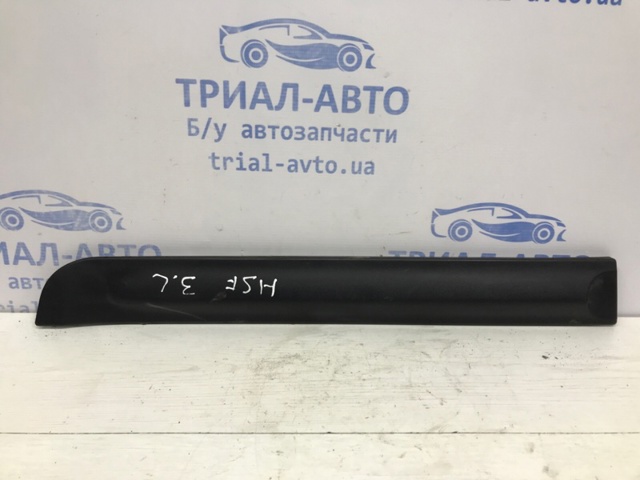 Молдинг двери задней левой 877702B000 HYUNDAI