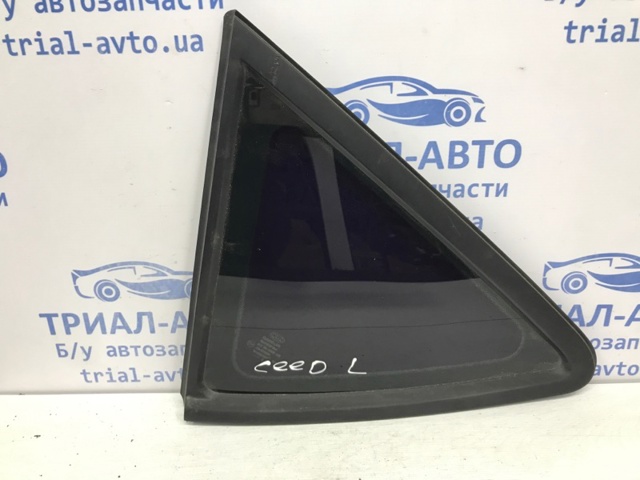 Стекло кузова/багажного отсека, левое 878101H100 HYUNDAI